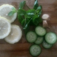 Lemon, Ginger, Cucumber & Mint Detox Water